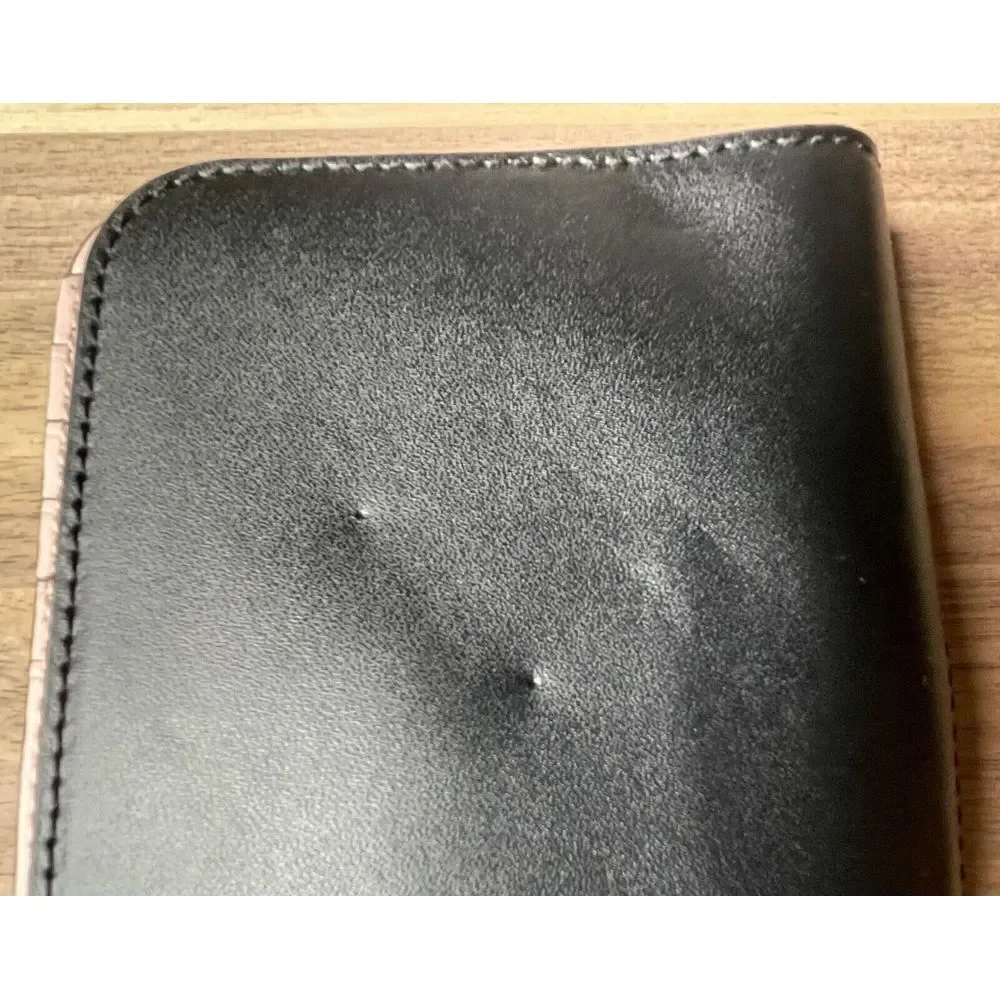 Kate Spade Frosty Penguin Leather‎ Passport Holder Travel Wallet Multi